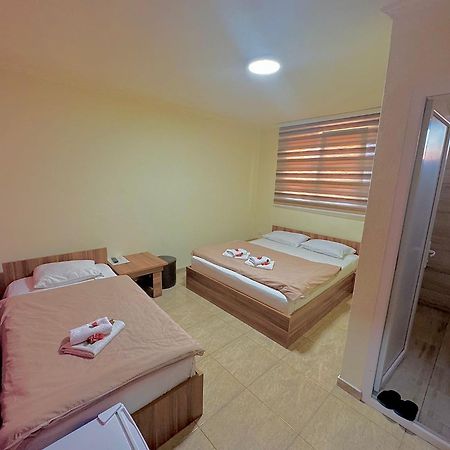 Hotel Atika Скоп'є Екстер'єр фото