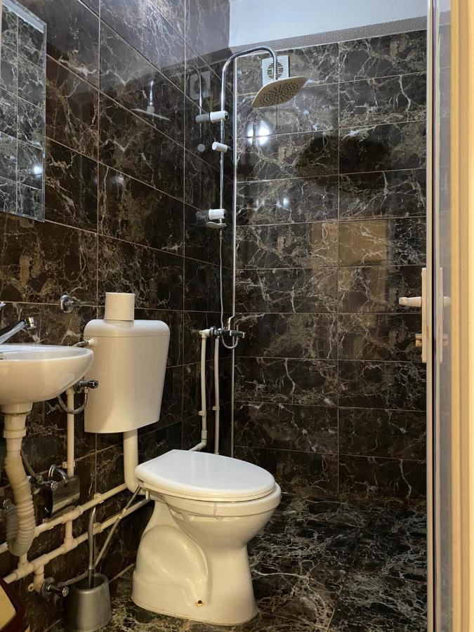 Hotel Atika Скоп'є Екстер'єр фото