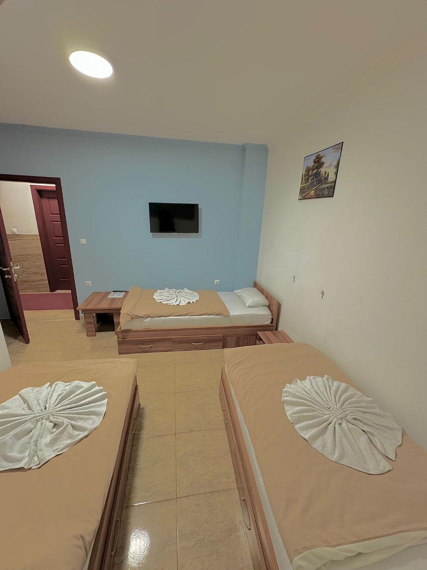 Hotel Atika Скоп'є Екстер'єр фото