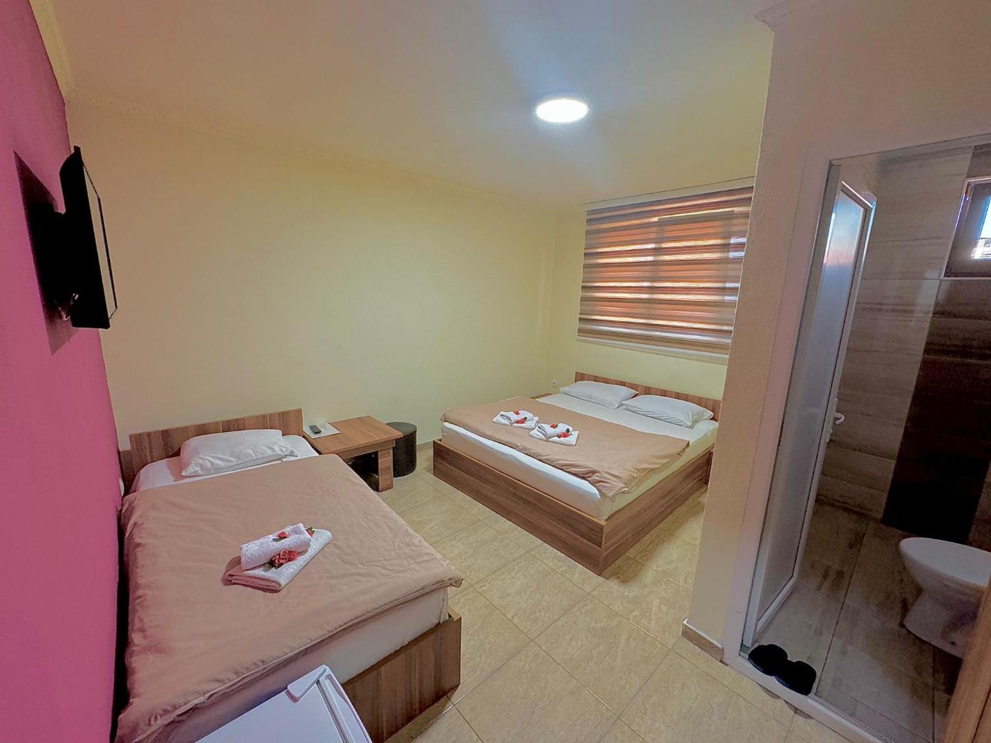 Hotel Atika Скоп'є Екстер'єр фото