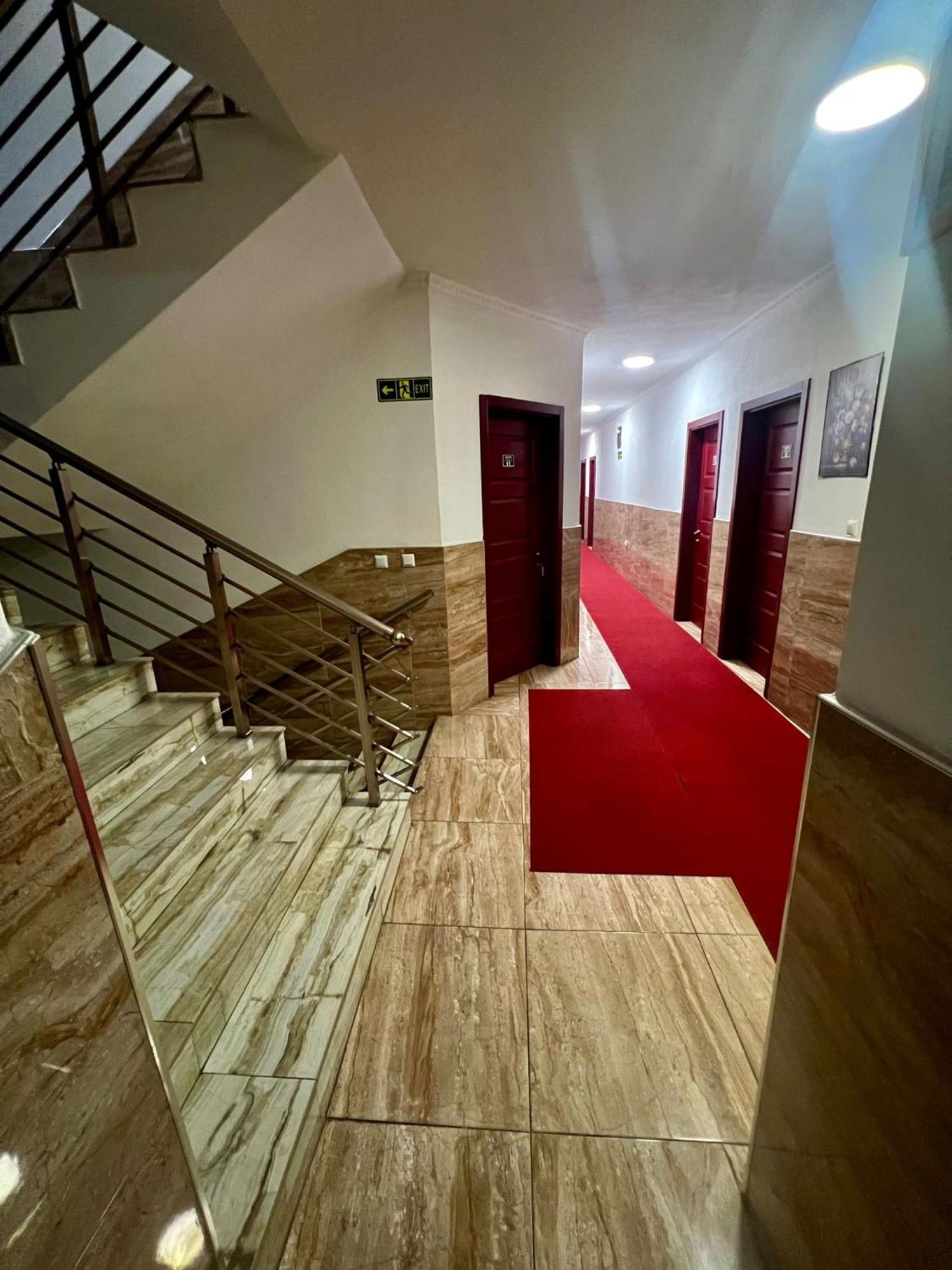 Hotel Atika Скоп'є Екстер'єр фото