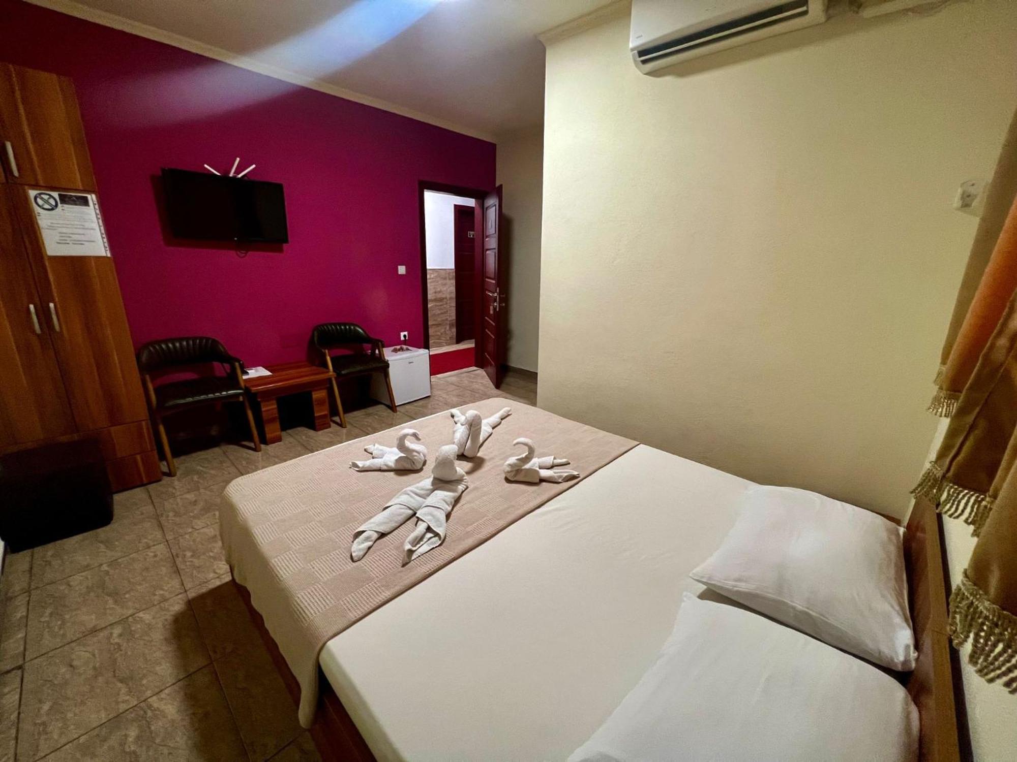 Hotel Atika Скоп'є Екстер'єр фото