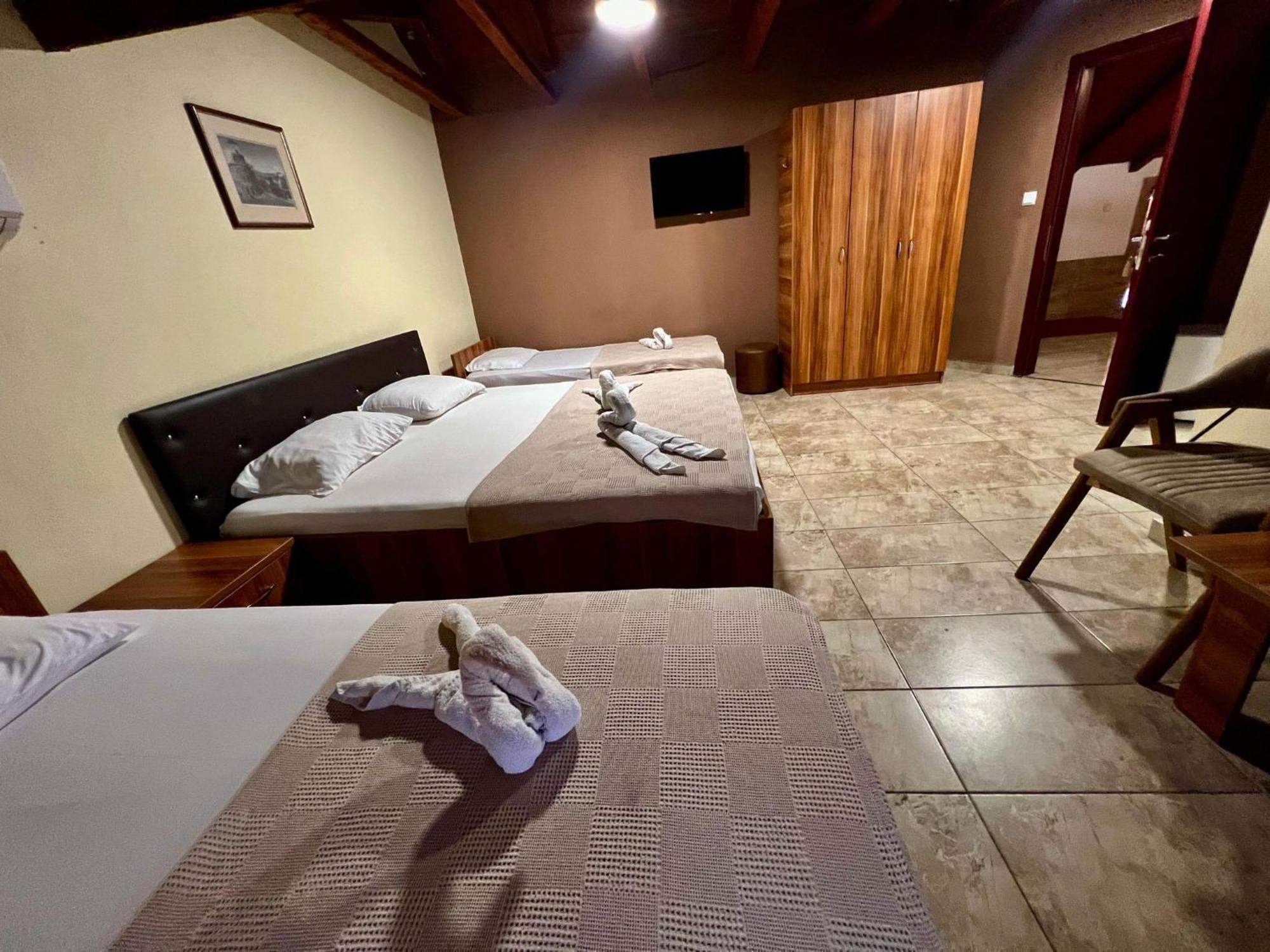 Hotel Atika Скоп'є Екстер'єр фото