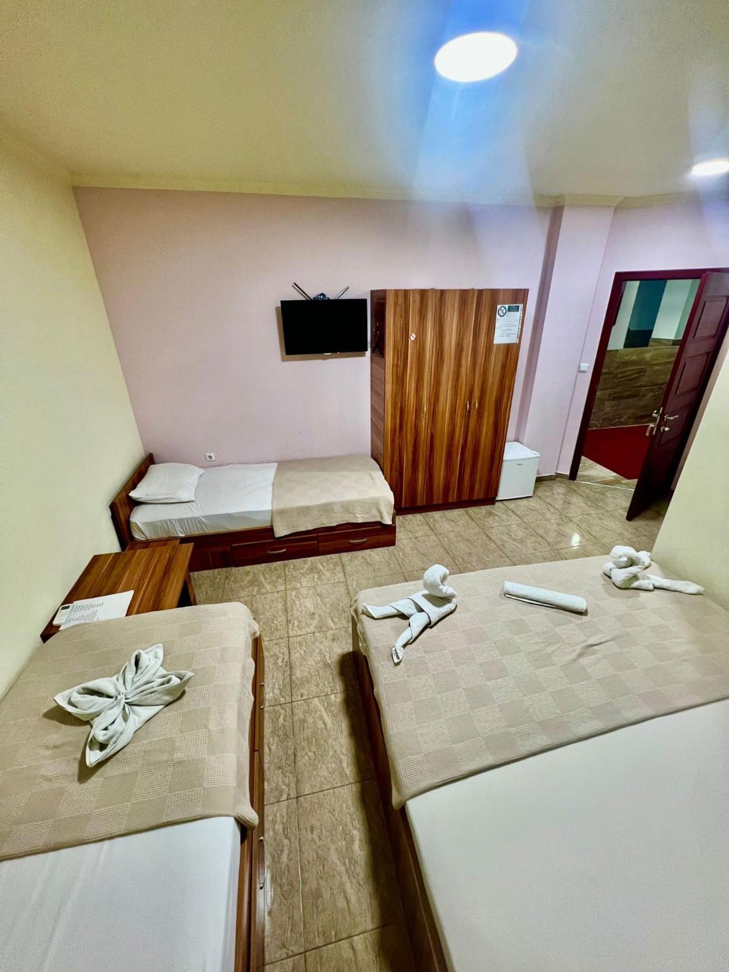 Hotel Atika Скоп'є Екстер'єр фото